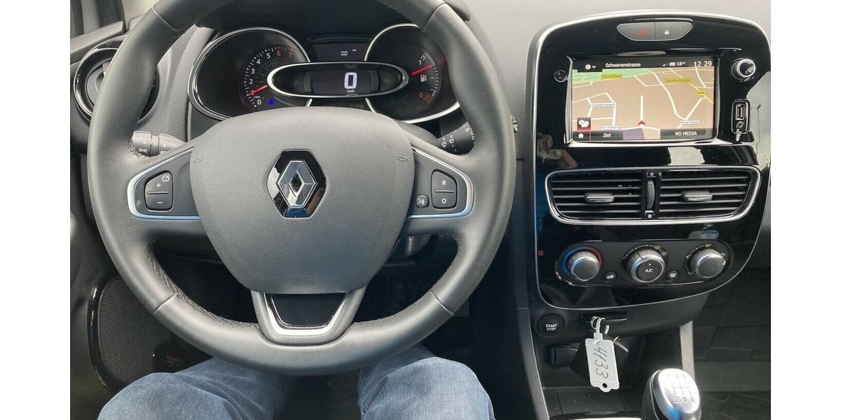 Renault Clio GT Bose Klima Navi 21.tkm ServNeu GARANTIE 21.000 km 12.900 &euro; Erftstadt 50374
