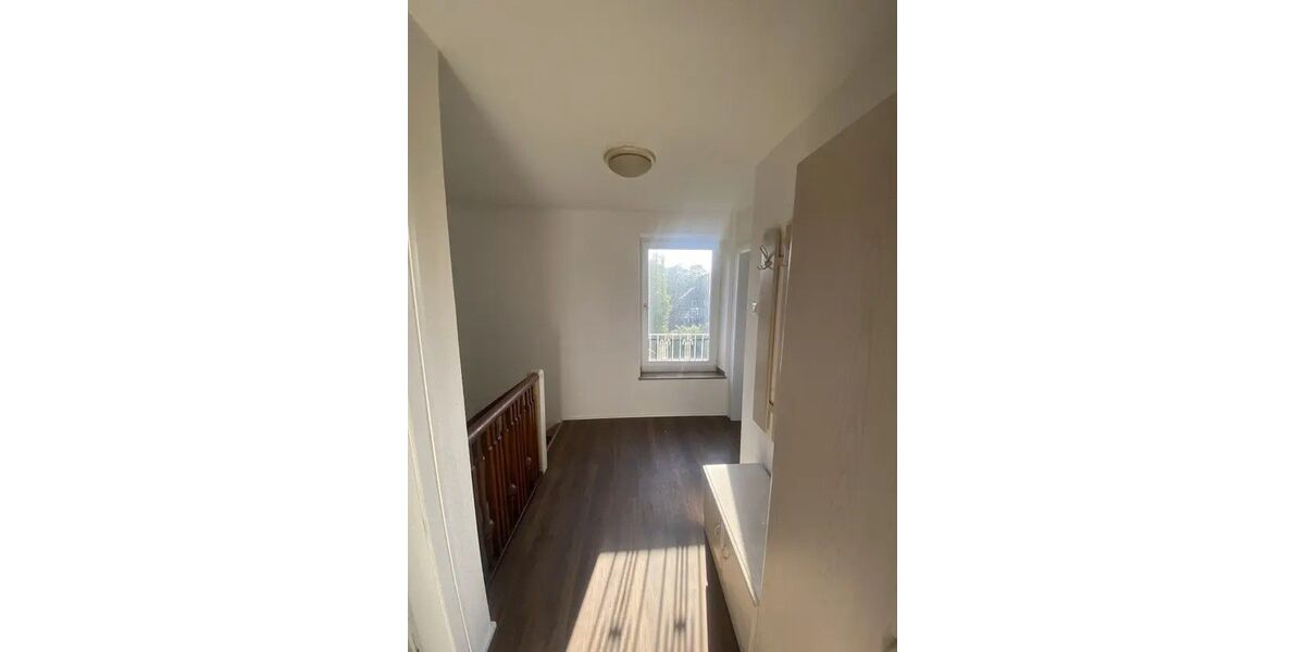 Provisionsfrei* Zweifamilienhaus mit Potential - Zweifamilienhaus Köln Höhenberg | Angebot:27353238