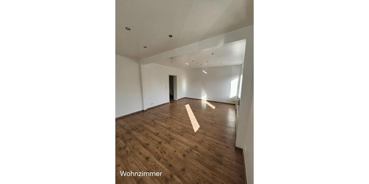 Etagenwohnung Düren Mariaweiler-Hoven - 2.5 Zimmer, 90 m&sup2;, 850&euro; | Angebot:25443963