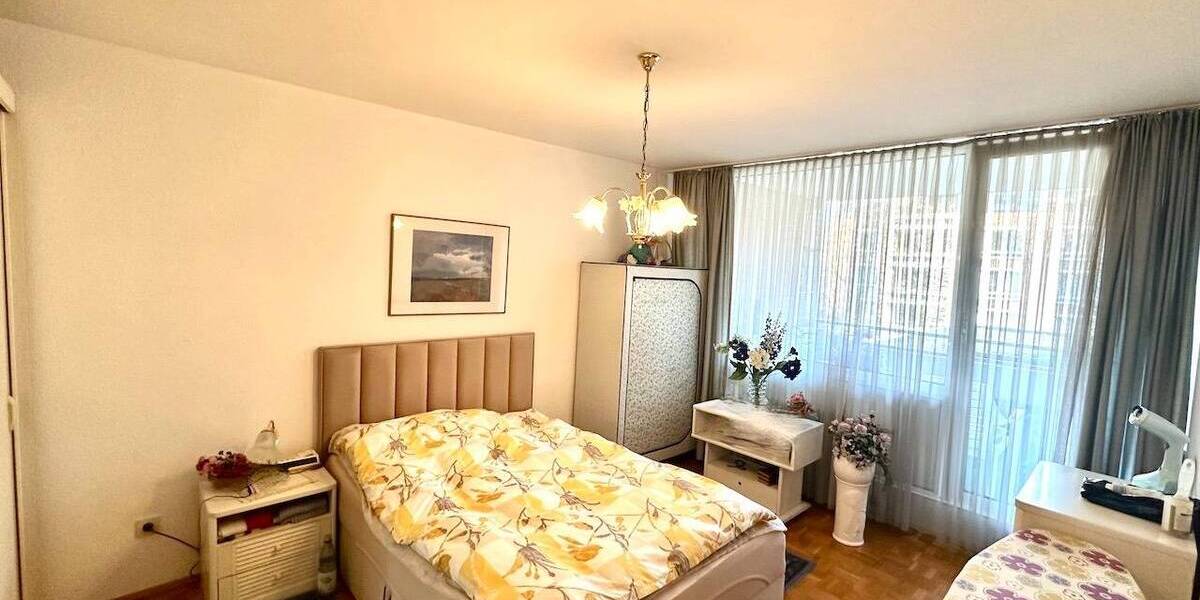 Etagenwohnung Köln Niehl - 2 Zimmer, 72 m&sup2;, 279.000&euro; | Angebot:26672409