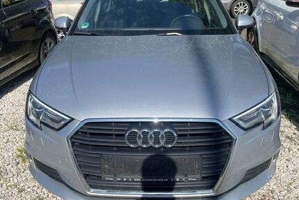 Audi A3 102.000 km 15.950 &euro; Brühl 50321