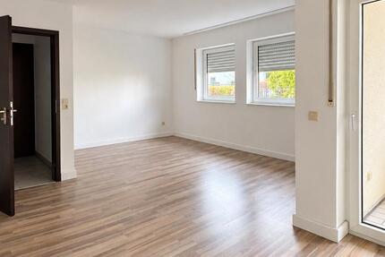 Wohnung Erftstadt - 3 Zimmer, 80 m&sup2;, 1.000&euro; | Angebot:27583809