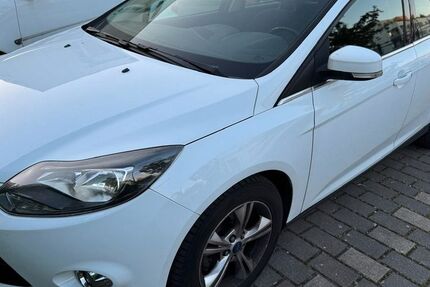 Ford Focus 145.000 km 4.900 &euro; Köln 50933