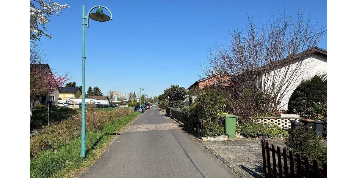 Einfamilienhaus Niederkassel - 6 Zimmer, 200 m&sup2;, 495.000&euro; | Angebot:25663636