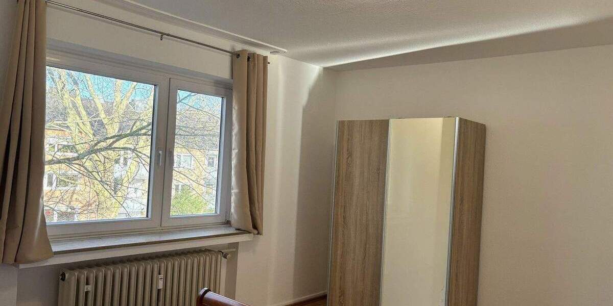 Etagenwohnung Bonn Plittersdorf - 3 Zimmer, 88 m&sup2;, 349.000&euro; | Angebot:25835444