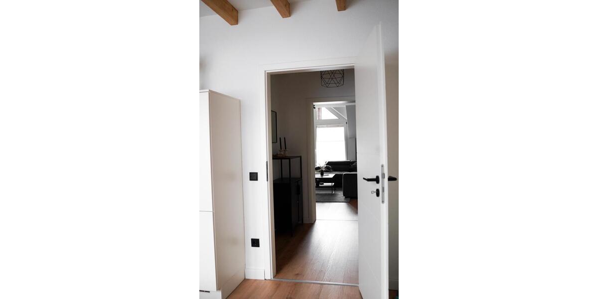 Dachgeschoßwohnung Bad Münstereifel - 3 Zimmer, 84 m&sup2;, 1.330&euro; | Angebot:25831733