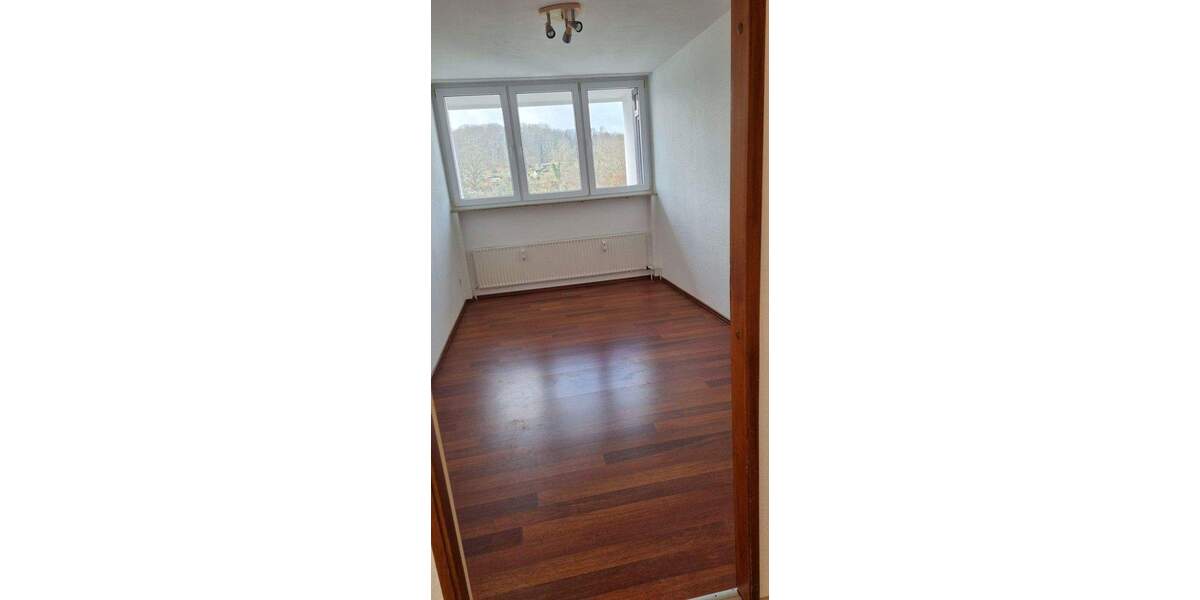 Etagenwohnung Bonn Poppelsdorf - 3 Zimmer, 83 m&sup2;, 279.000&euro; | Angebot:25744485