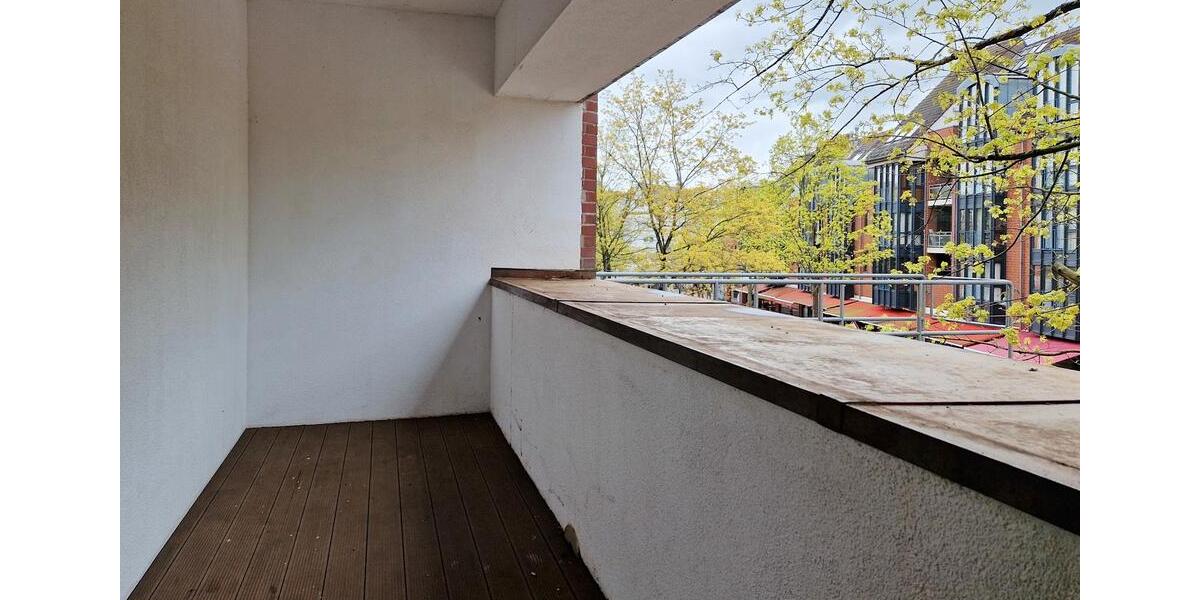 Etagenwohnung Bonn Bad Godesberg - 2 Zimmer, 94 m&sup2;, 1.038&euro; | Angebot:22051328