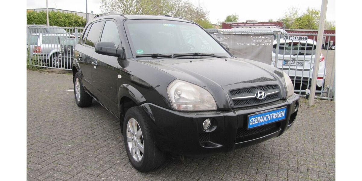 Hyundai TUCSON 265.000 km 2.599 &euro; Düren 52353