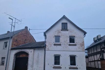 Haus Sankt Augustin - 5 Zimmer, 85 m&sup2;, 540&euro; | Angebot:25285842