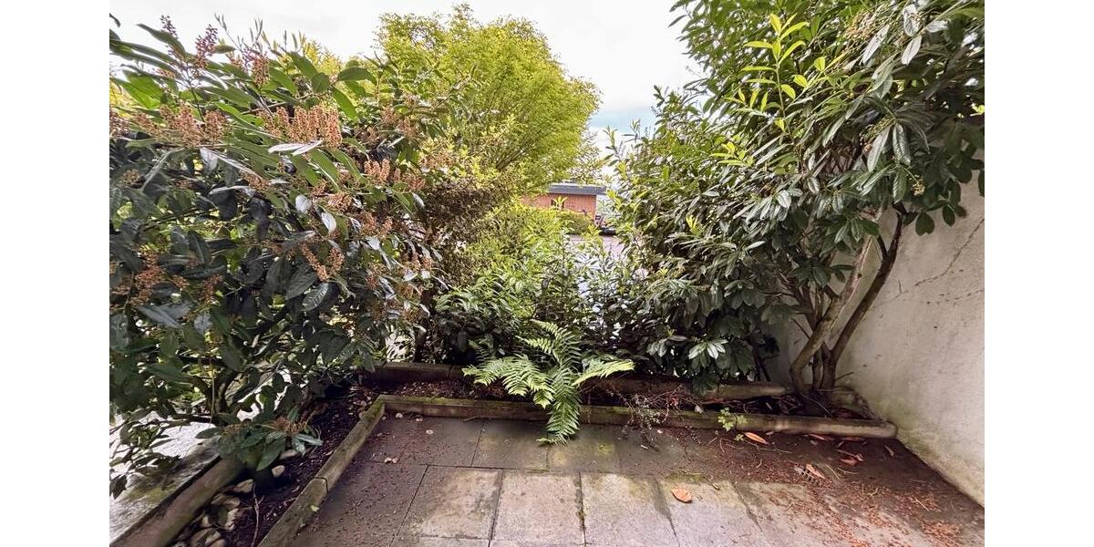 Erdgeschoßwohnung Bonn Bad Godesberg - 2 Zimmer, 55 m&sup2;, 165.000&euro; | Angebot:25753252