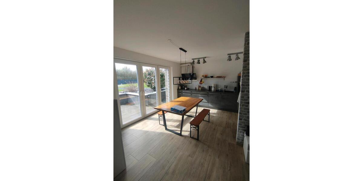 Erdgeschoßwohnung Euskirchen Dom-Esch - 2 Zimmer, 70 m&sup2;, 650&euro; | Angebot:25600755