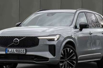 Volvo XC90 2.500 km 88.990 &euro; Köln 50968