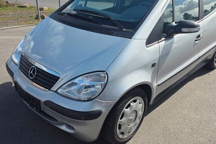 Mercedes-Benz A 160 108.000 km 3.680 &euro; Köln 51105