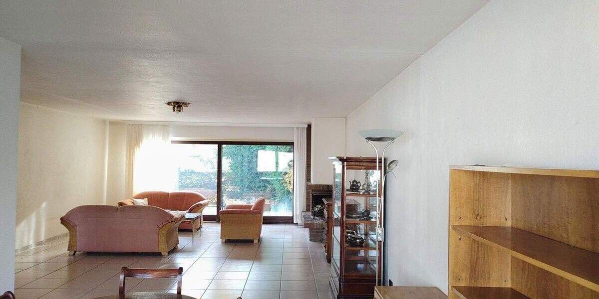 Reihenmittelhaus Bonn Muffendorf - 7 Zimmer, 222 m&sup2;, 665.000&euro; | Angebot:25747696