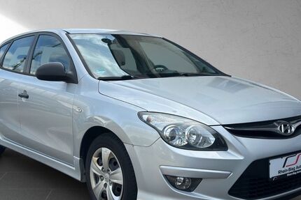 Hyundai i30 263.000 km 2.370 &euro; Troisdorf 53840