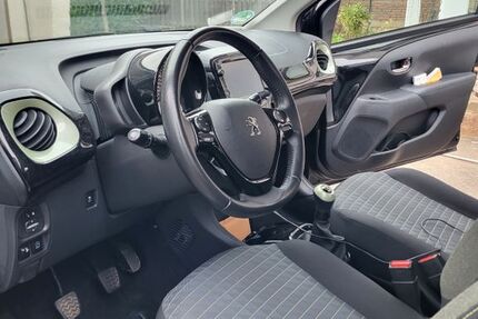 Peugeot 108 56.000 km 8.500 &euro; Niederkassel 53859