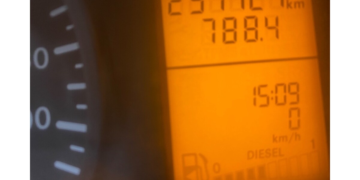 Mercedes-Benz Vito Kasten 259.000 km 5.400 &euro; Köln 50667