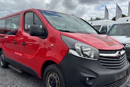 Opel Vivaro 178.000 km 10.788 &euro; Rheinbach 53359
