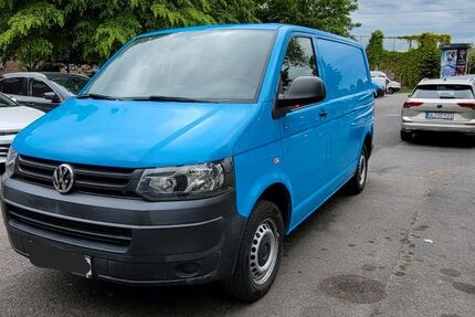 VW T5 Transporter 123.000 km 9.300 &euro; Köln 51103