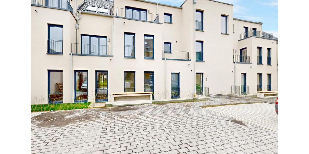 Etagenwohnung Euskirchen Dom-Esch - 4 Zimmer, 204 m&sup2;, 2.580&euro; | Angebot:24444910