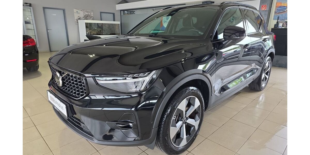 Volvo XC40 26.201 km 30.950 &euro; Bergheim 50126