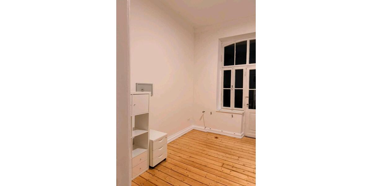 Etagenwohnung Bonn Poppelsdorf - 1 Zimmer, 20 m&sup2;, 658&euro; | Angebot:26045475