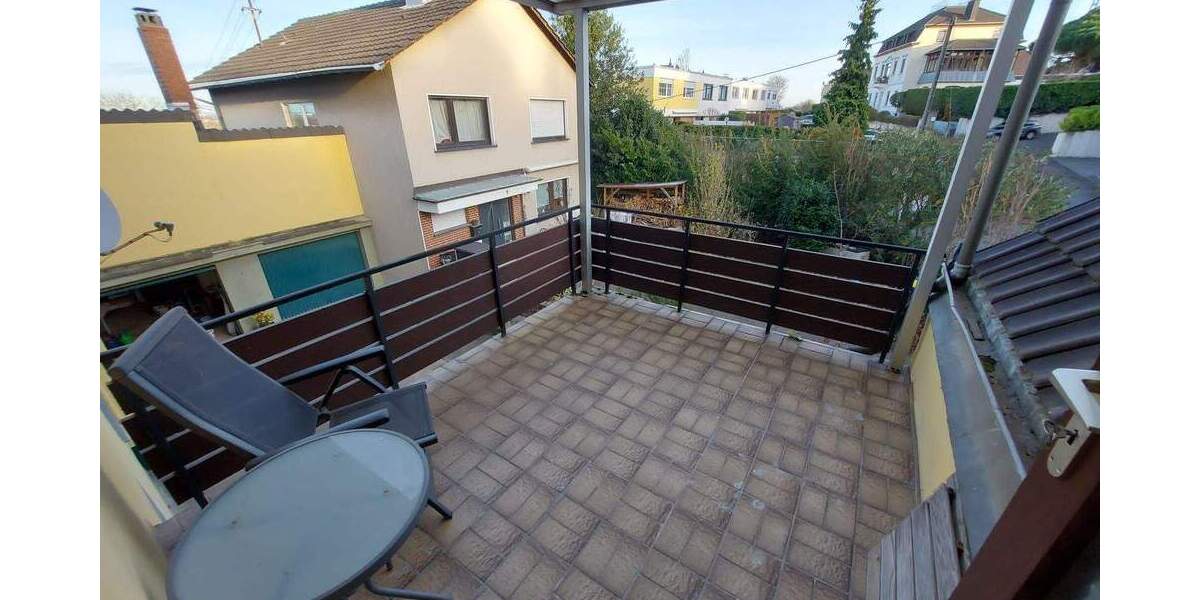 Doppelhaushälfte Bornheim - 7 Zimmer, 162 m&sup2;, 399.000&euro; | Angebot:25696646