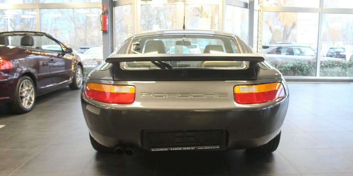 Porsche 928 GT - OLDTIMER - Schiebedach - Klima - 122.303 km 46.980 &euro; Euskirchen 53881