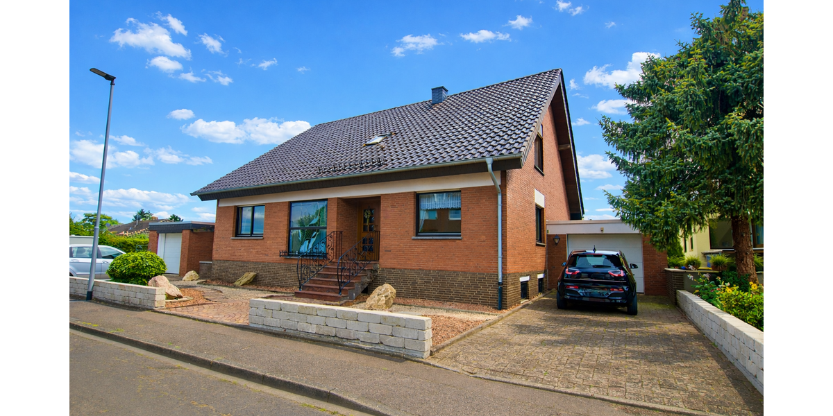 Einfamilienhaus Erftstadt- Erp Erp - 7 Zimmer, 185 m&sup2;, 480.000&euro; | Angebot:23615484