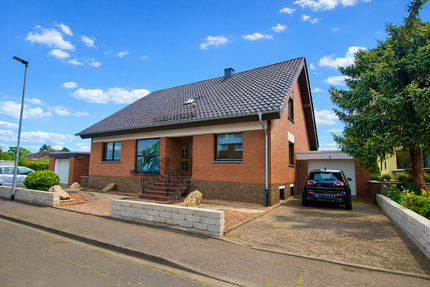 Haus Erftstadt- Erp Erp - 7 Zimmer, 185 m&sup2;, 480.000&euro; | Angebot:23615484