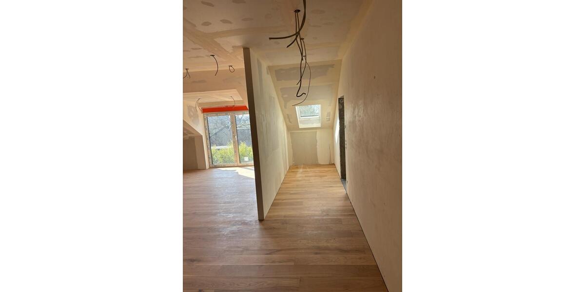 Dachgeschoßwohnung Siegburg - 2 Zimmer, 76 m&sup2;, 1.100&euro; | Angebot:25894312