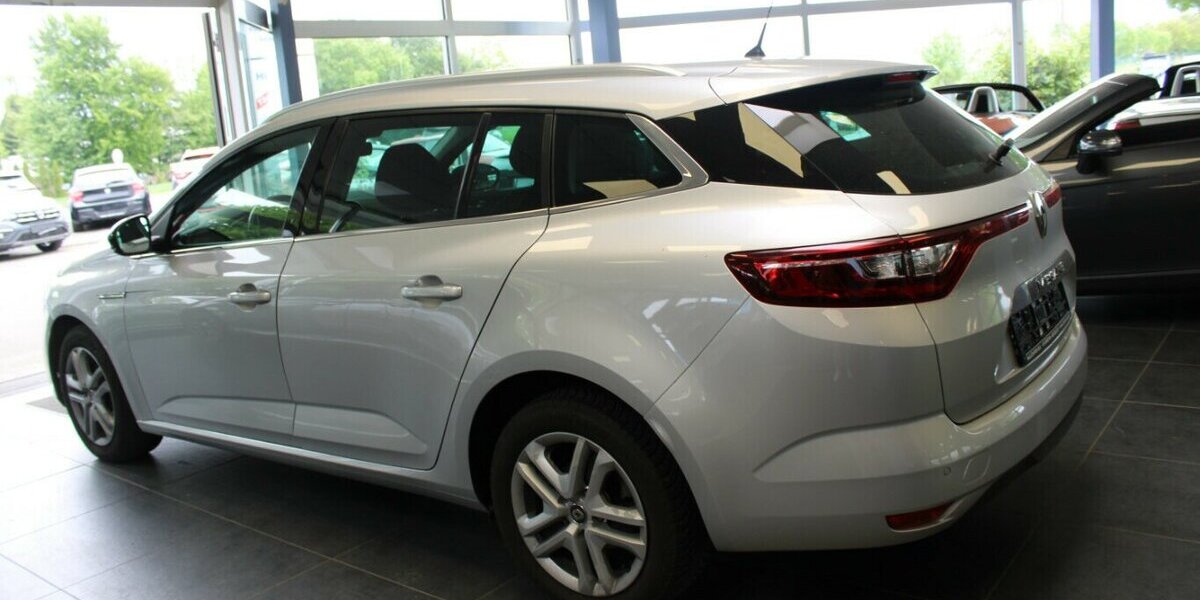 Renault Megane Grandtour TCe 140 GPF Limited 78.065 km 11.980 &euro; Euskirchen 53881