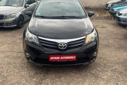Toyota Avensis 167.000 km 7.900 &euro; Bonn 53123