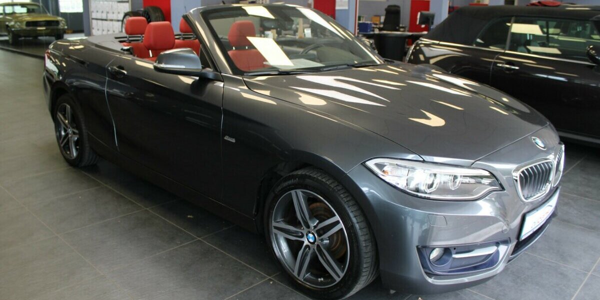 BMW 218 218i Cabrio Sport Line 59.960 km 17.980 &euro; Euskirchen 53881