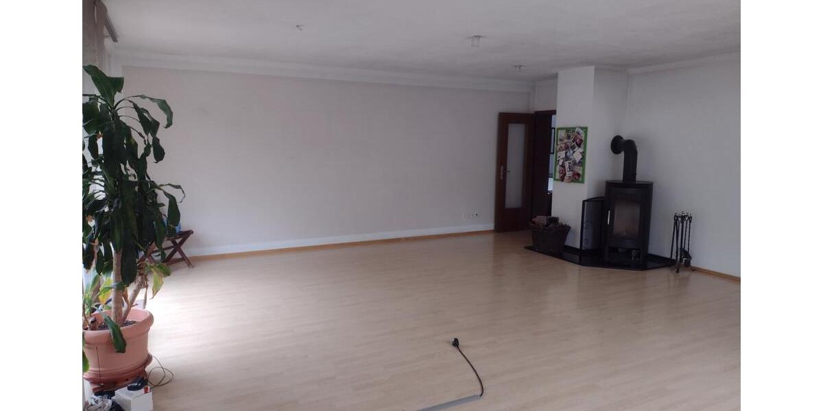 Etagenwohnung Bonn Poppelsdorf - 3 Zimmer, 92 m&sup2;, 990&euro; | Angebot:26085460
