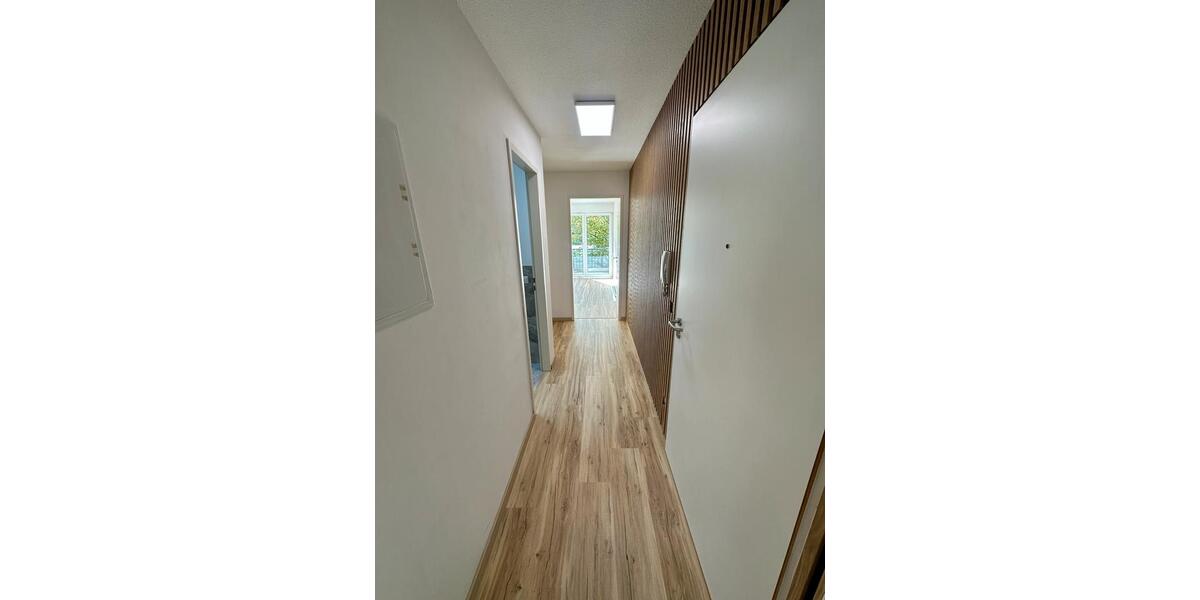 Etagenwohnung Leverkusen - 2 Zimmer, 58 m&sup2;, 1.390&euro; | Angebot:25918386