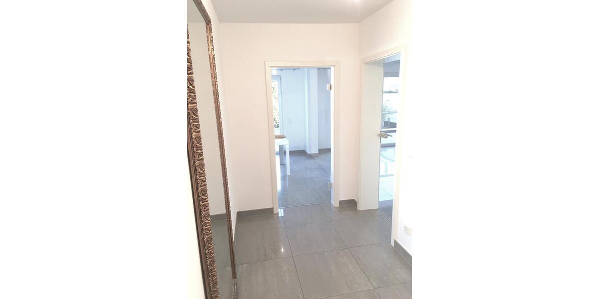 Erdgeschoßwohnung Euskirchen Dom-Esch - 3 Zimmer, 100 m&sup2;, 1.350&euro; | Angebot:26614601