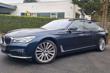 BMW 750 154.900 km 24.900 &euro; Köln 51109
