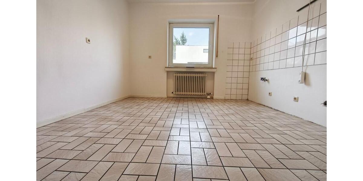 Hochparterre Köln Rodenkirchen - 3 Zimmer, 89 m&sup2;, 1.513&euro; | Angebot:25421735