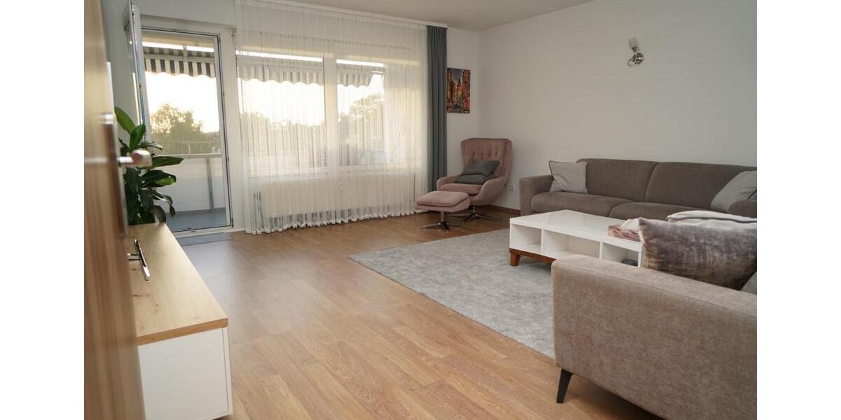 Dachgeschoßwohnung Siegburg - 4 Zimmer, 87 m&sup2;, 280.000&euro; | Angebot:27044150