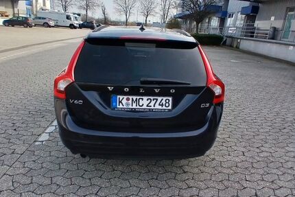 Volvo V60 162.300 km 11.000 &euro; Köln 51103