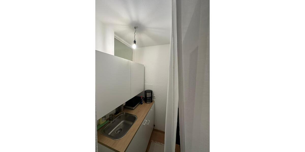 Etagenwohnung Köln Rodenkirchen - 1.5 Zimmer, 24 m&sup2;, 750&euro; | Angebot:24804951