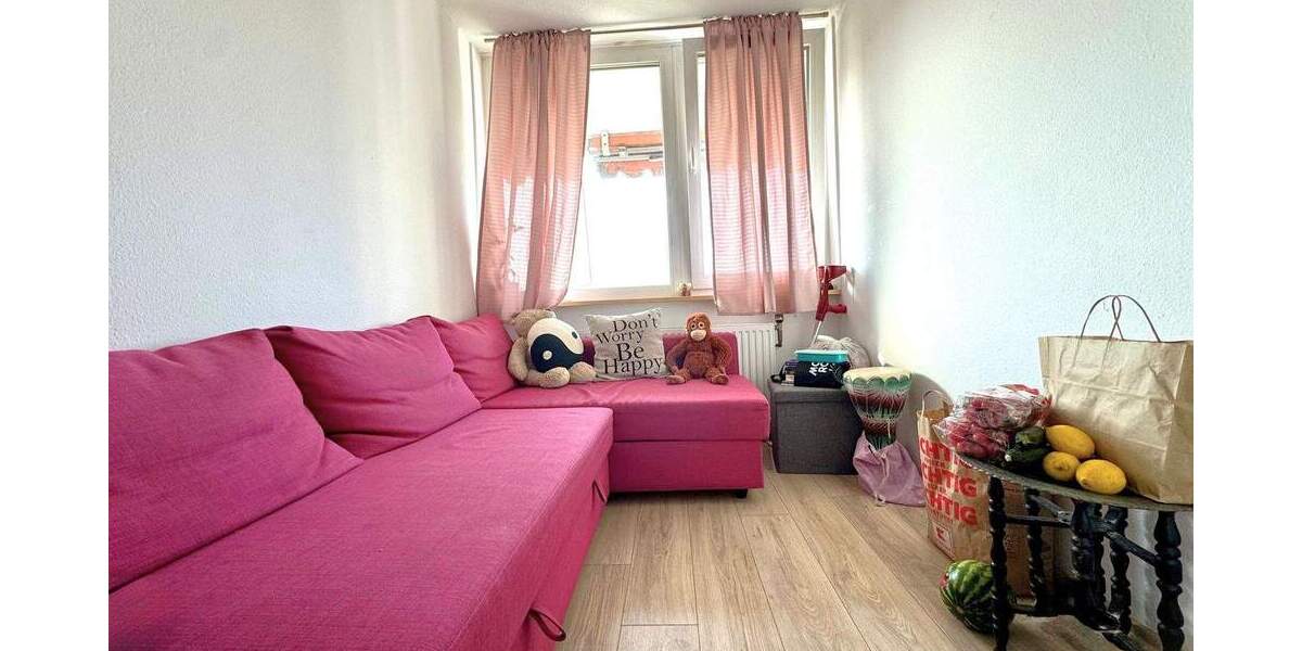 Etagenwohnung Köln Ostheim - 3 Zimmer, 66 m&sup2;, 215.000&euro; | Angebot:25664048