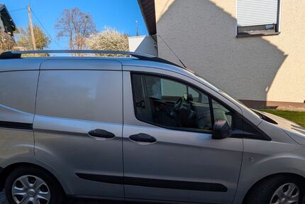 Ford Transit Courier 97.300 km 9.200 &euro; Rheinbach 53359