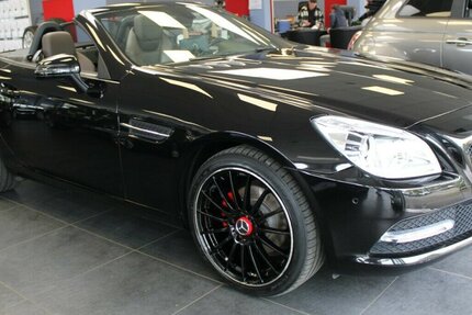 Mercedes-Benz SLK 200 BlueEFFICIENCY 83.438 km 15.980 &euro; Euskirchen 53881