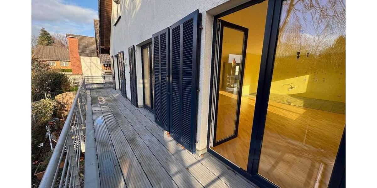 Etagenwohnung Troisdorf-Bergheim Bergheim - 4 Zimmer, 133 m&sup2;, 449.000&euro; | Angebot:25693104