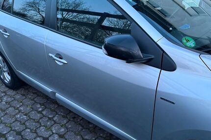 Renault Megane 153.400 km 7.200 &euro; Nideggen 52385