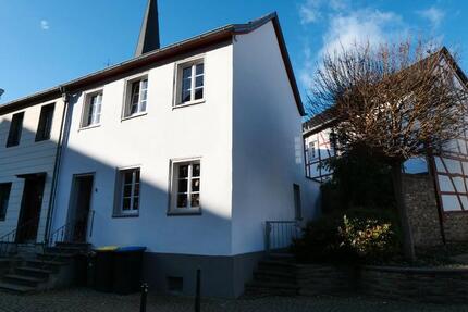 Haus Euskirchen - 3 Zimmer, 93 m&sup2;, 1.200&euro; | Angebot:26610640