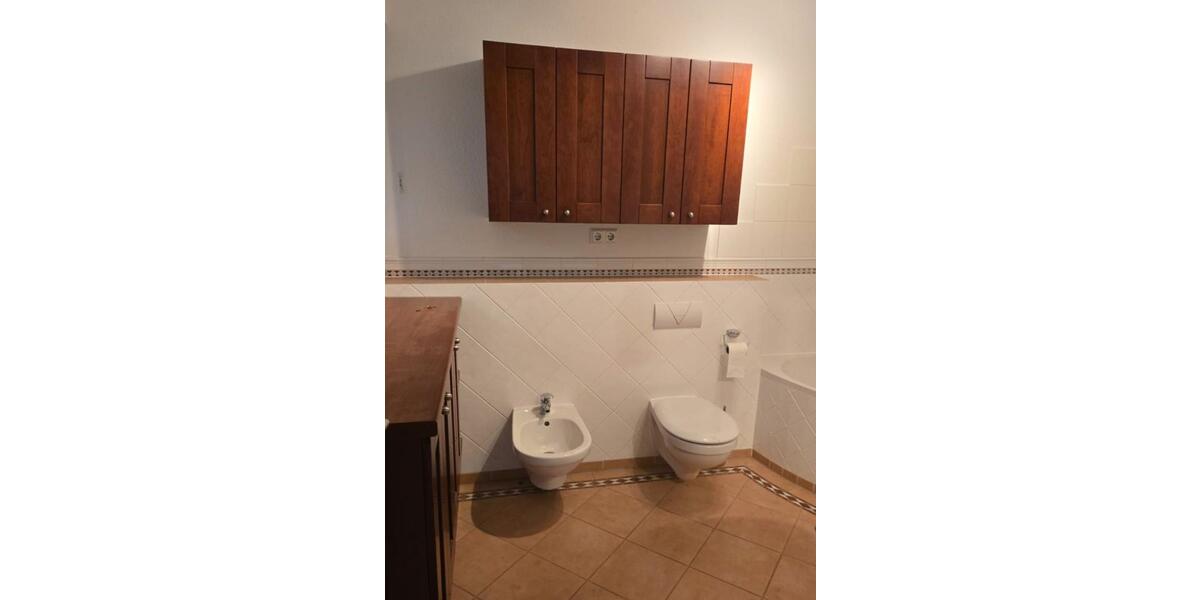 Maisonettenwohnung Bonn Hardtberg - 3.5 Zimmer, 125 m&sup2;, 1.700&euro; | Angebot:25943427